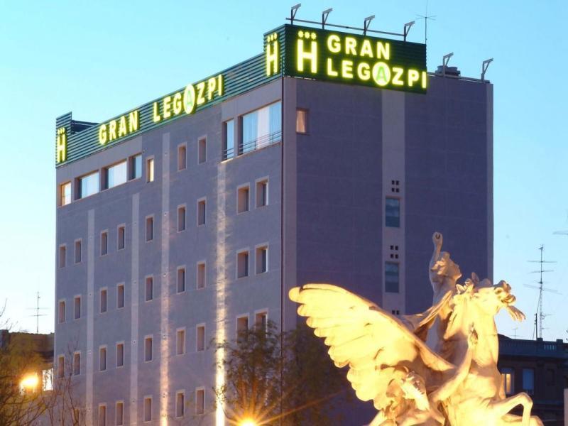 Hotel Gran Legazpi Madrid Exteriér fotografie
